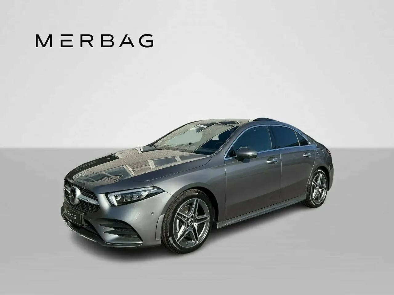 Photo 1 : Mercedes-benz Classe A 2023 Petrol