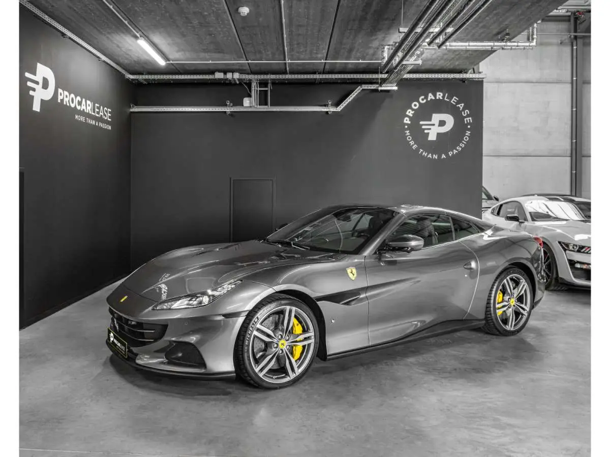 Photo 1 : Ferrari Portofino 2023 Petrol