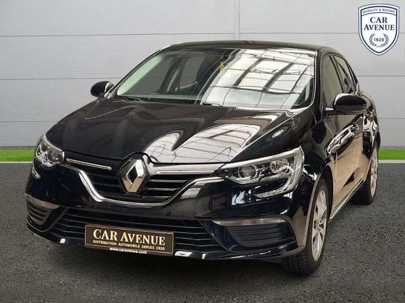 Photo 1 : Renault Megane 2017 Essence