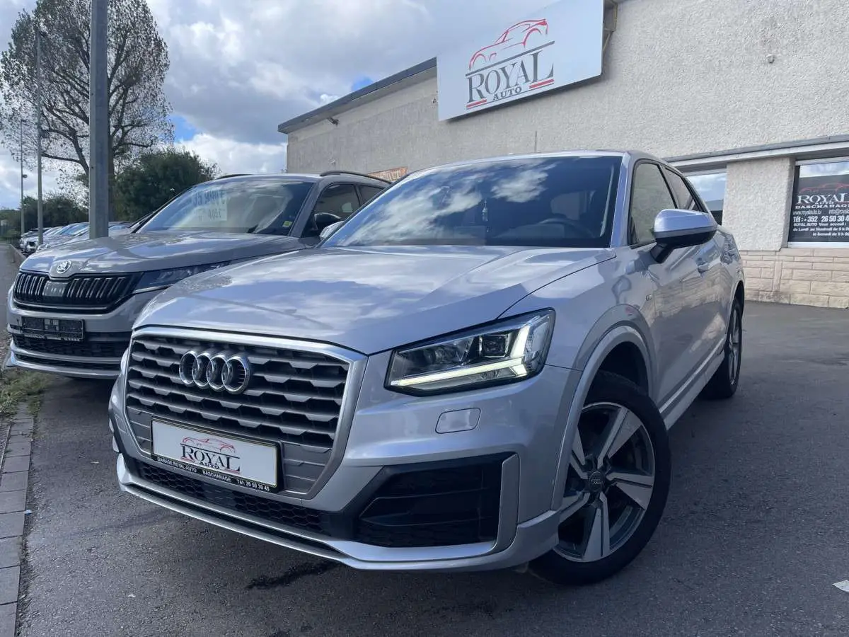 Photo 1 : Audi Q2 2019 Petrol