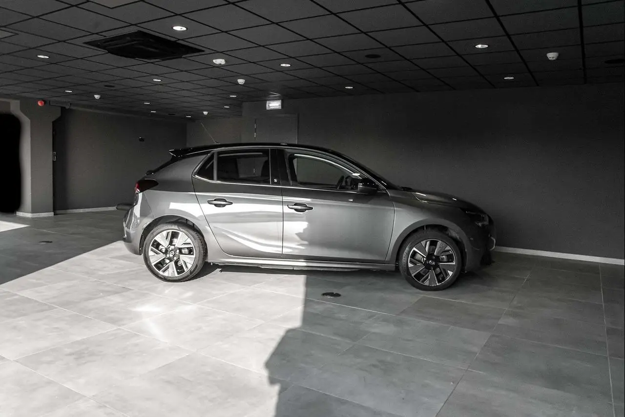 Photo 1 : Opel Corsa 2020 Électrique