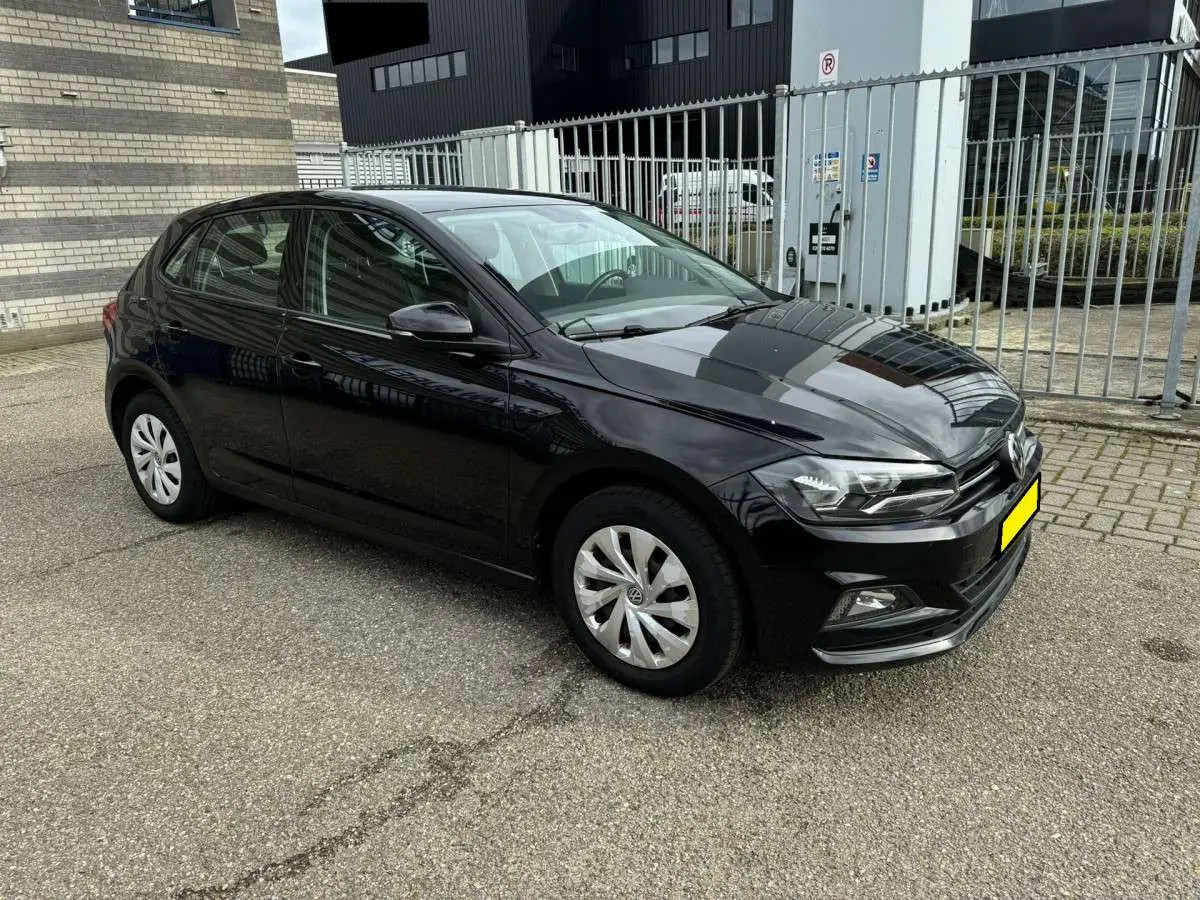 Photo 1 : Volkswagen Polo 2019 Essence