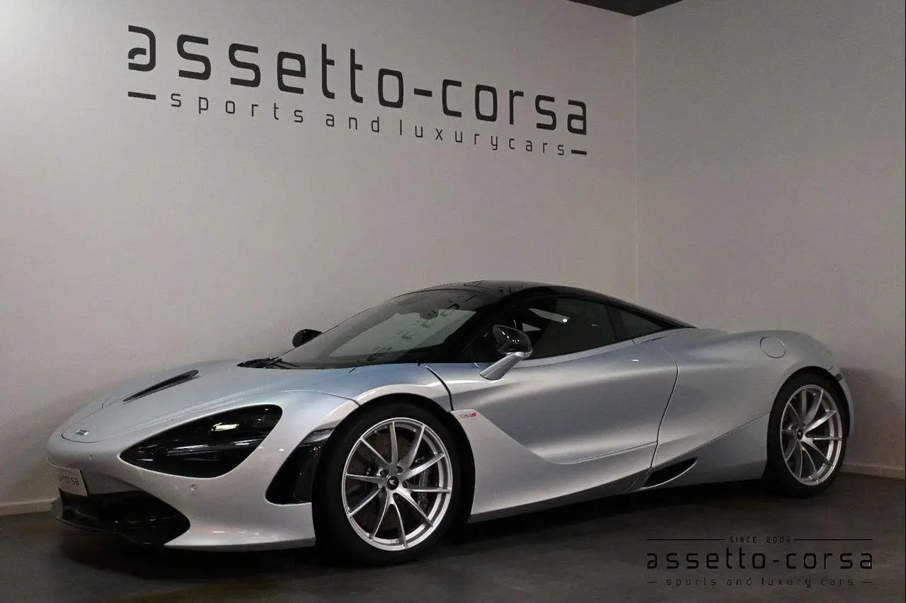 Photo 1 : Mclaren 720s 2022 Essence