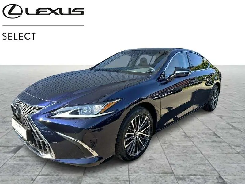 Photo 1 : Lexus Es 2024 Hybrid