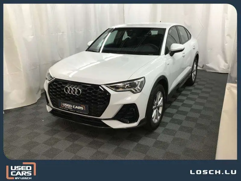 Photo 1 : Audi Q3 2023 Diesel