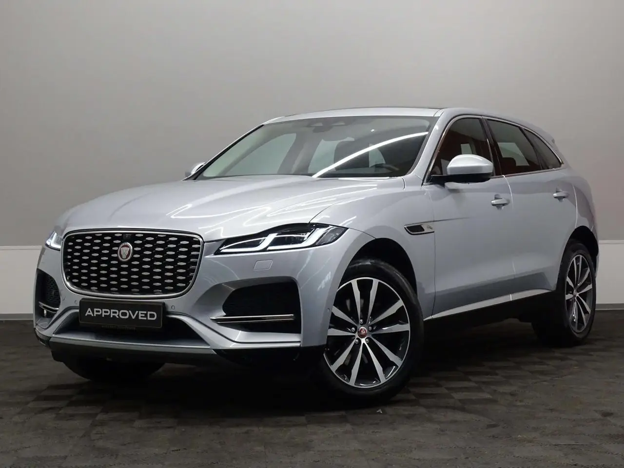 Photo 1 : Jaguar F-pace 2021 Diesel