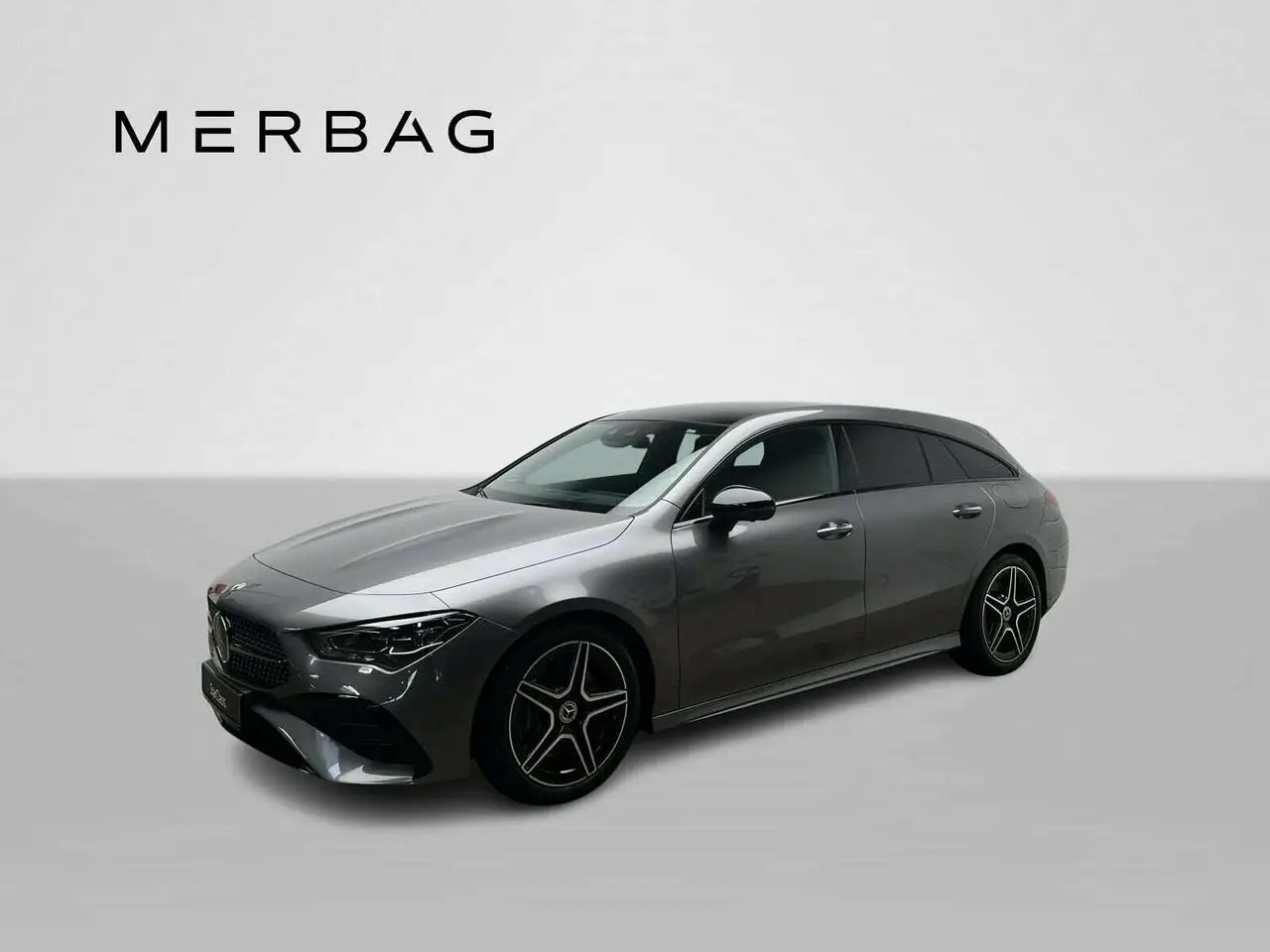 Photo 1 : Mercedes-benz Classe Cla 2023 Essence