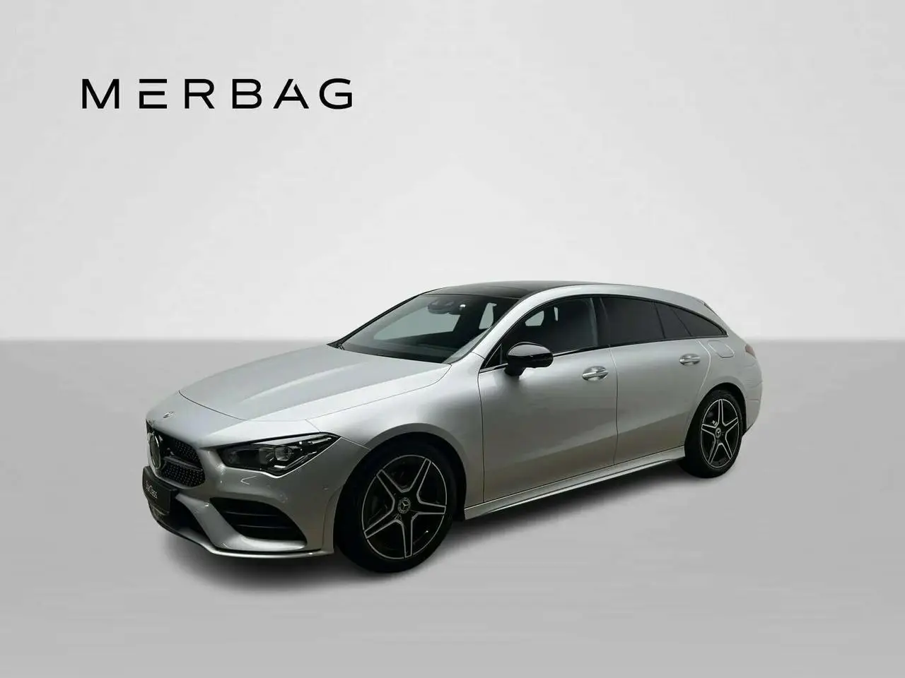 Photo 1 : Mercedes-benz Classe Cla 2023 Essence