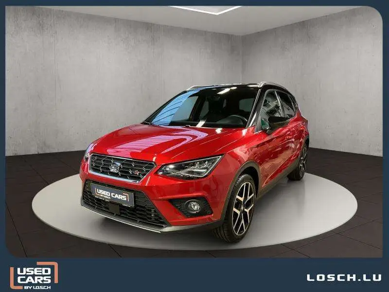 Photo 1 : Seat Arona 2021 Essence