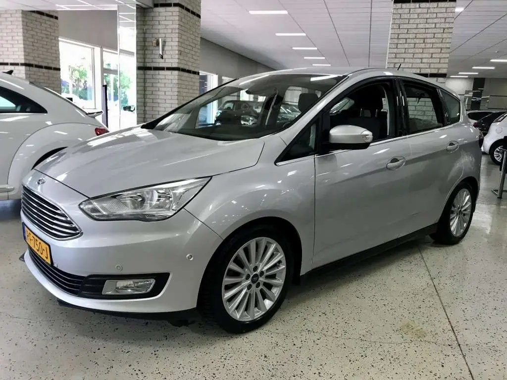 Photo 1 : Ford C-max 2017 Petrol