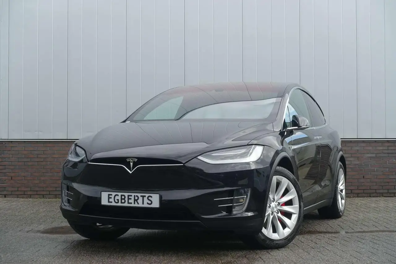 Photo 1 : Tesla Model X 2016 Électrique