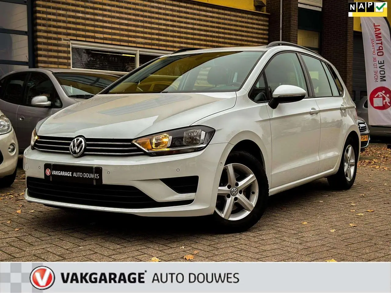 Photo 1 : Volkswagen Golf 2015 Petrol