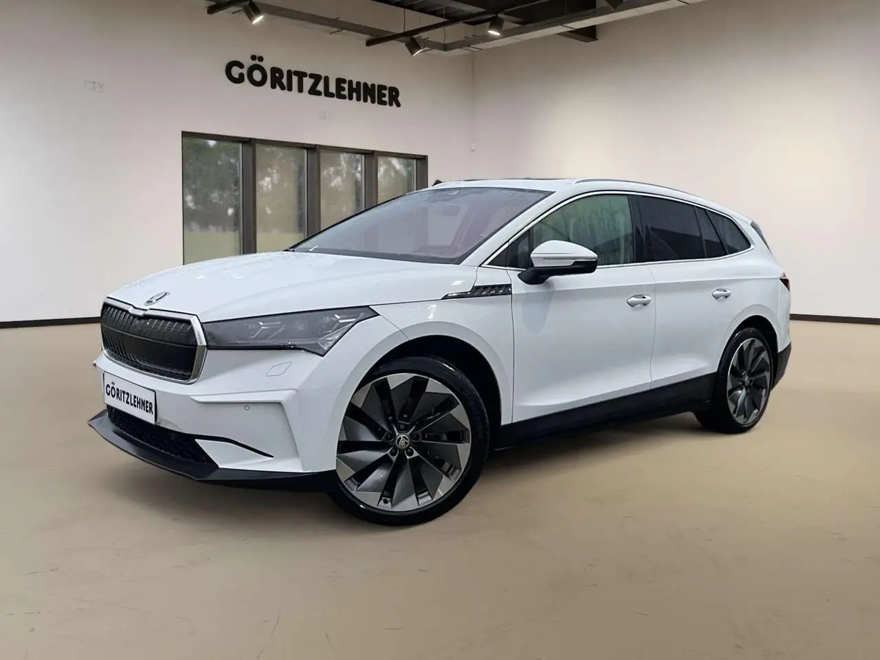 Photo 1 : Skoda Enyaq 2021 Électrique