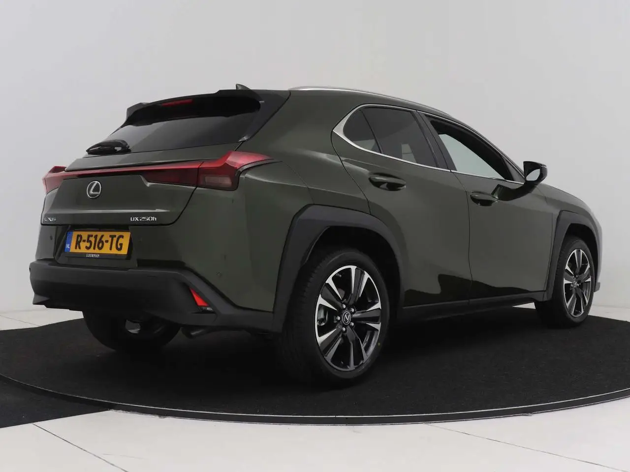 Photo 1 : Lexus Ux 2022 Hybride