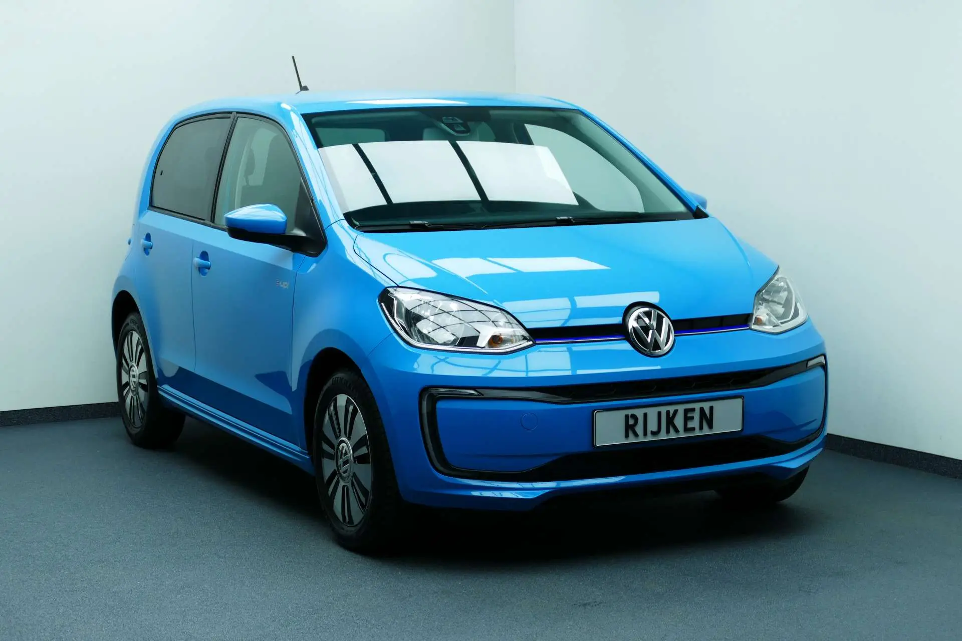 Photo 1 : Volkswagen Up! 2019 Electric