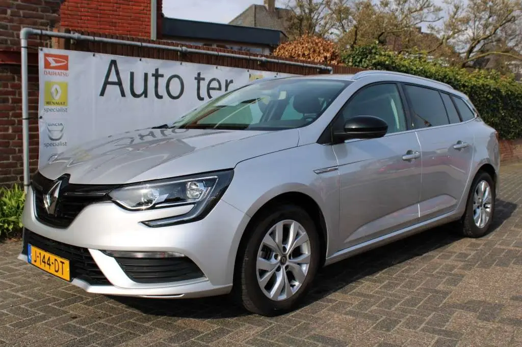 Photo 1 : Renault Megane 2020 Petrol