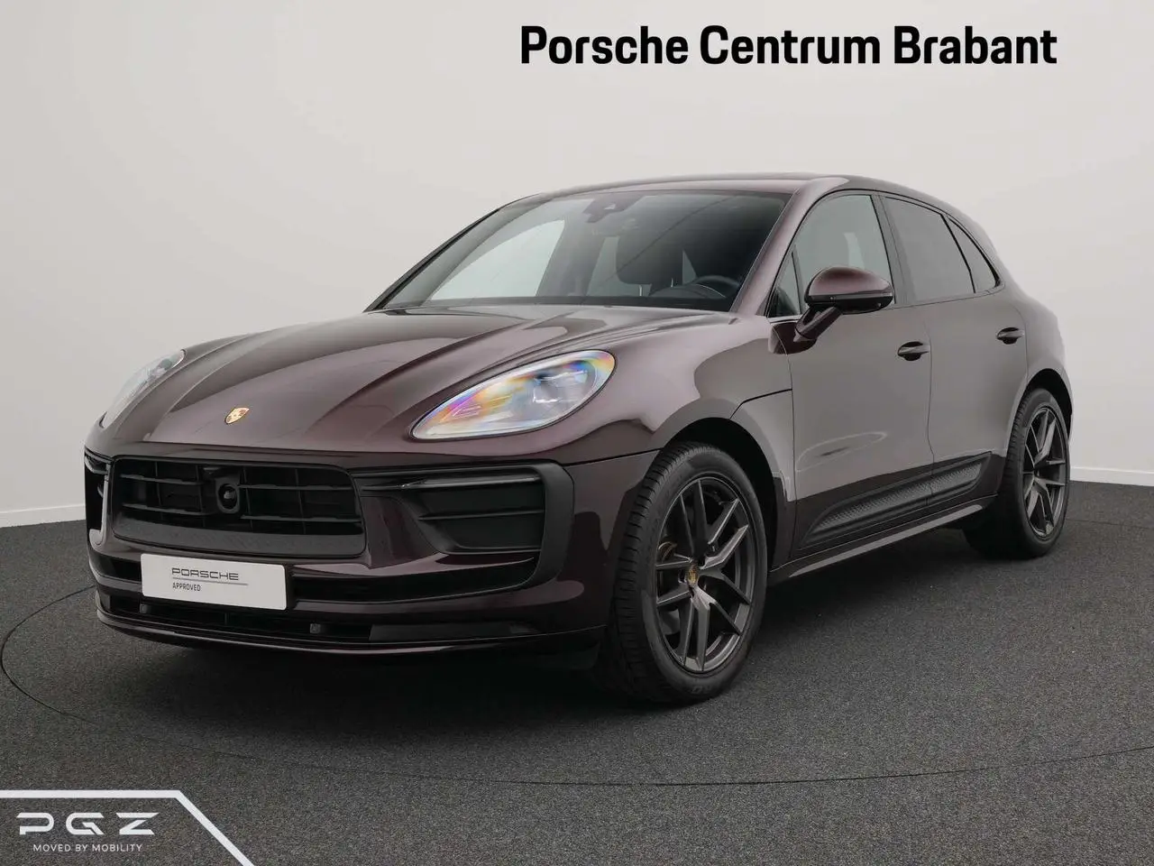 Photo 1 : Porsche Macan 2023 Petrol