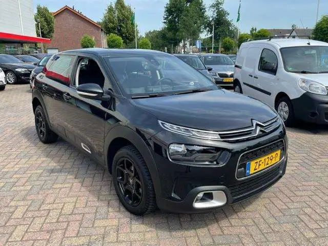 Photo 1 : Citroen C4 2019 Essence