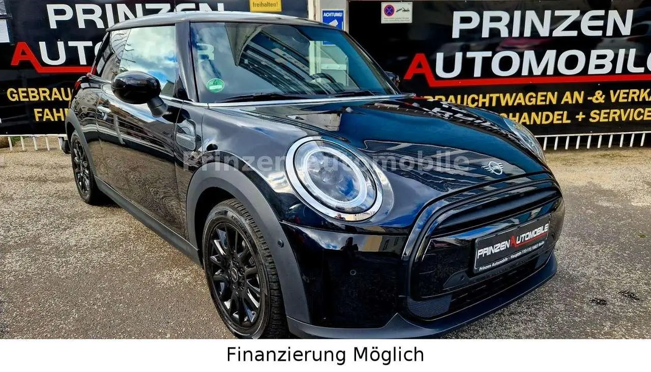 Photo 1 : Mini One 2022 Petrol