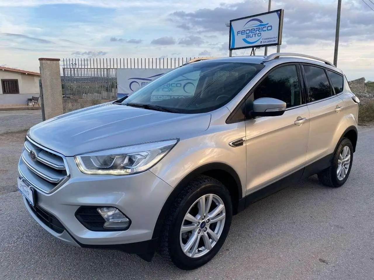 Photo 1 : Ford Kuga 2019 Diesel