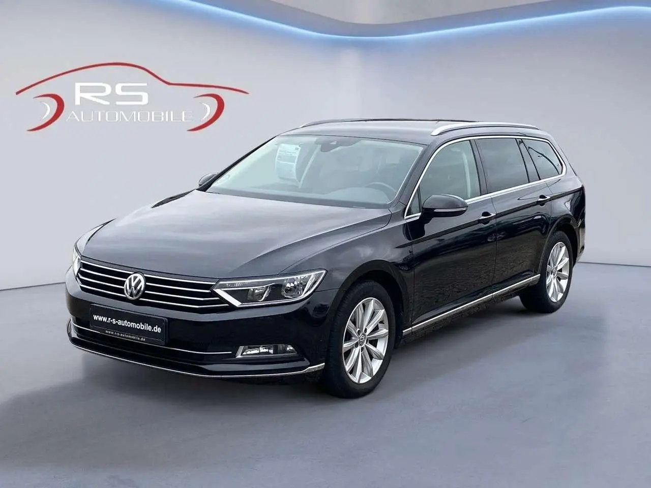 Photo 1 : Volkswagen Passat 2018 Essence