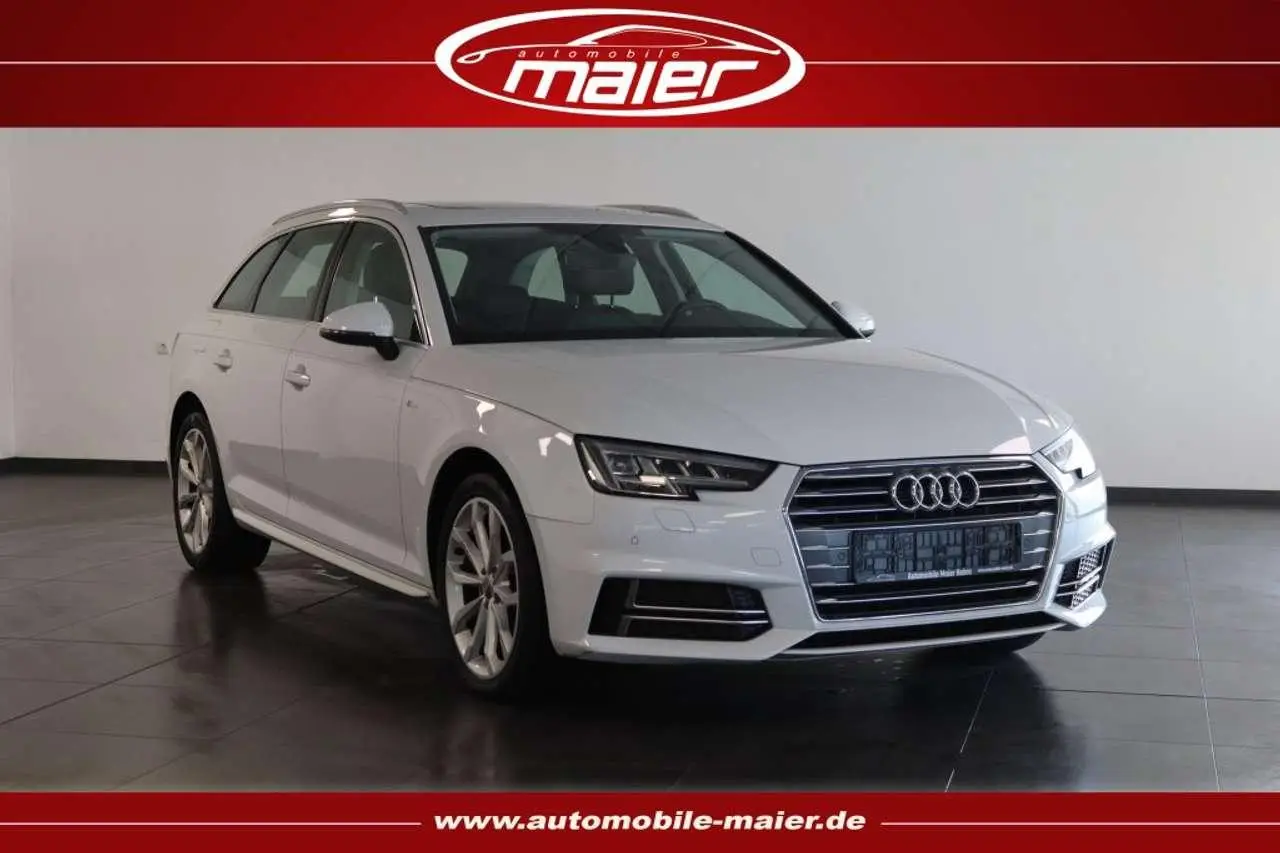 Photo 1 : Audi A4 2018 Diesel