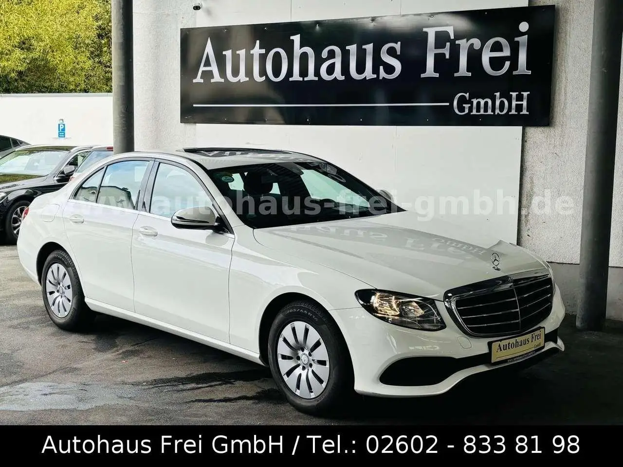 Photo 1 : Mercedes-benz Classe E 2016 Petrol