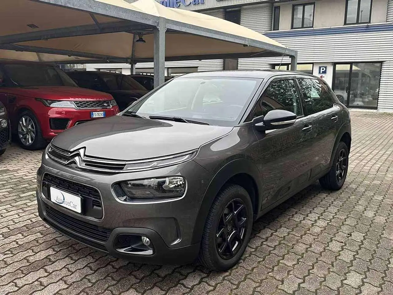 Photo 1 : Citroen C4 2018 Diesel