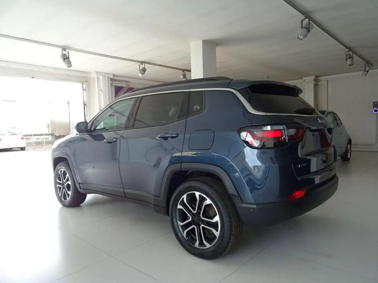 Photo 1 : Jeep Compass 2023 Hybride