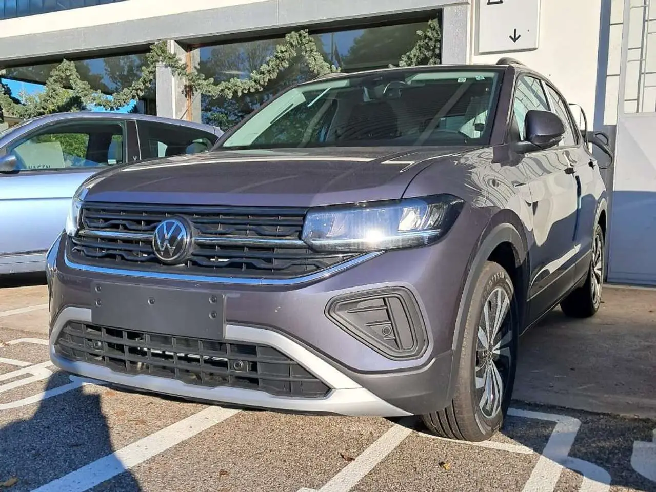 Photo 1 : Volkswagen T-cross 2024 Essence