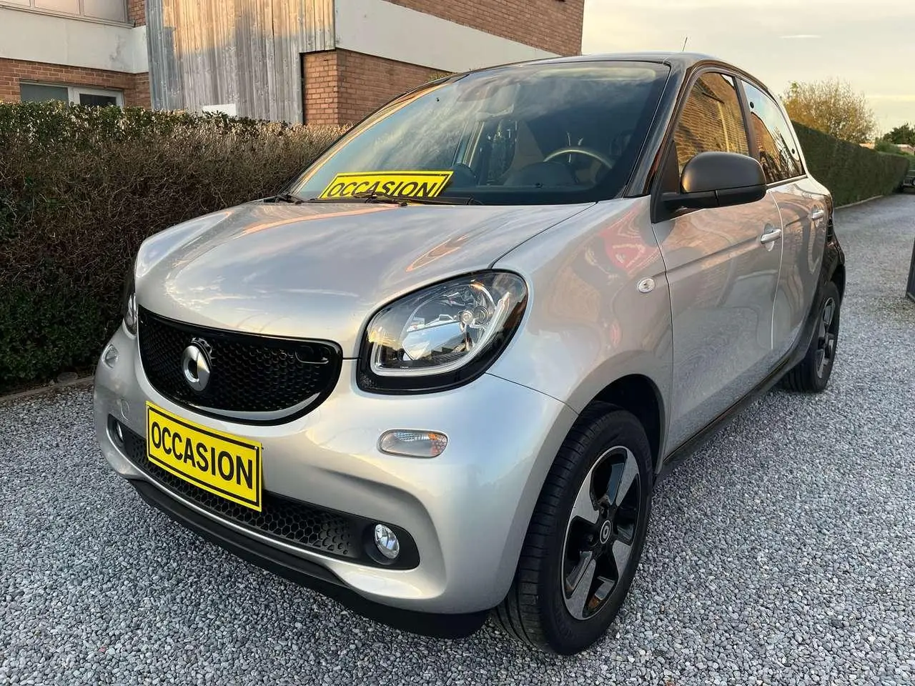 Photo 1 : Smart Forfour 2019 Petrol