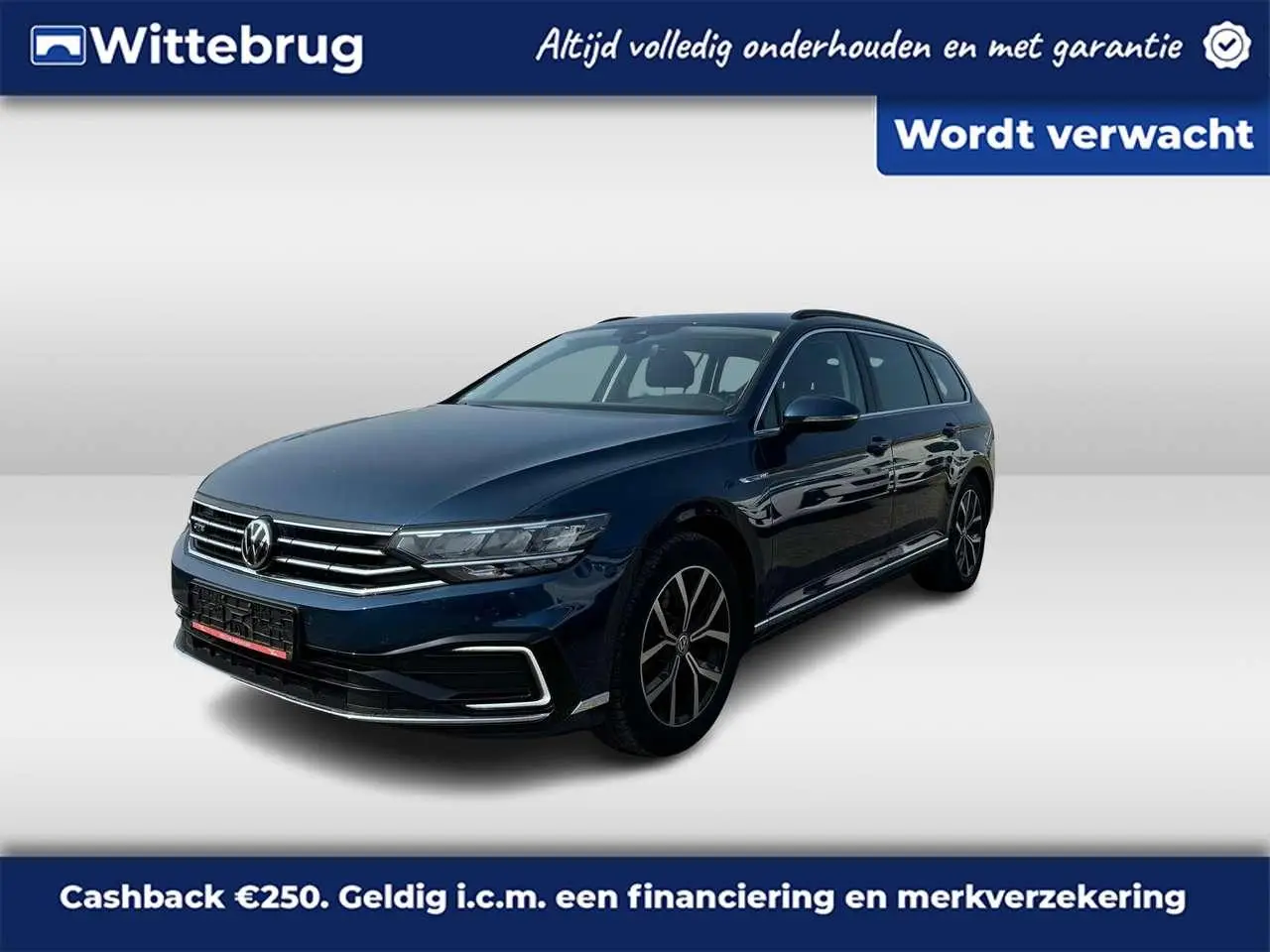 Photo 1 : Volkswagen Passat 2020 Hybride