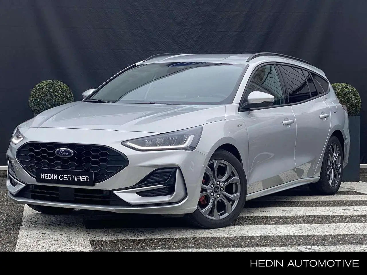 Photo 1 : Ford Focus 2022 Hybride