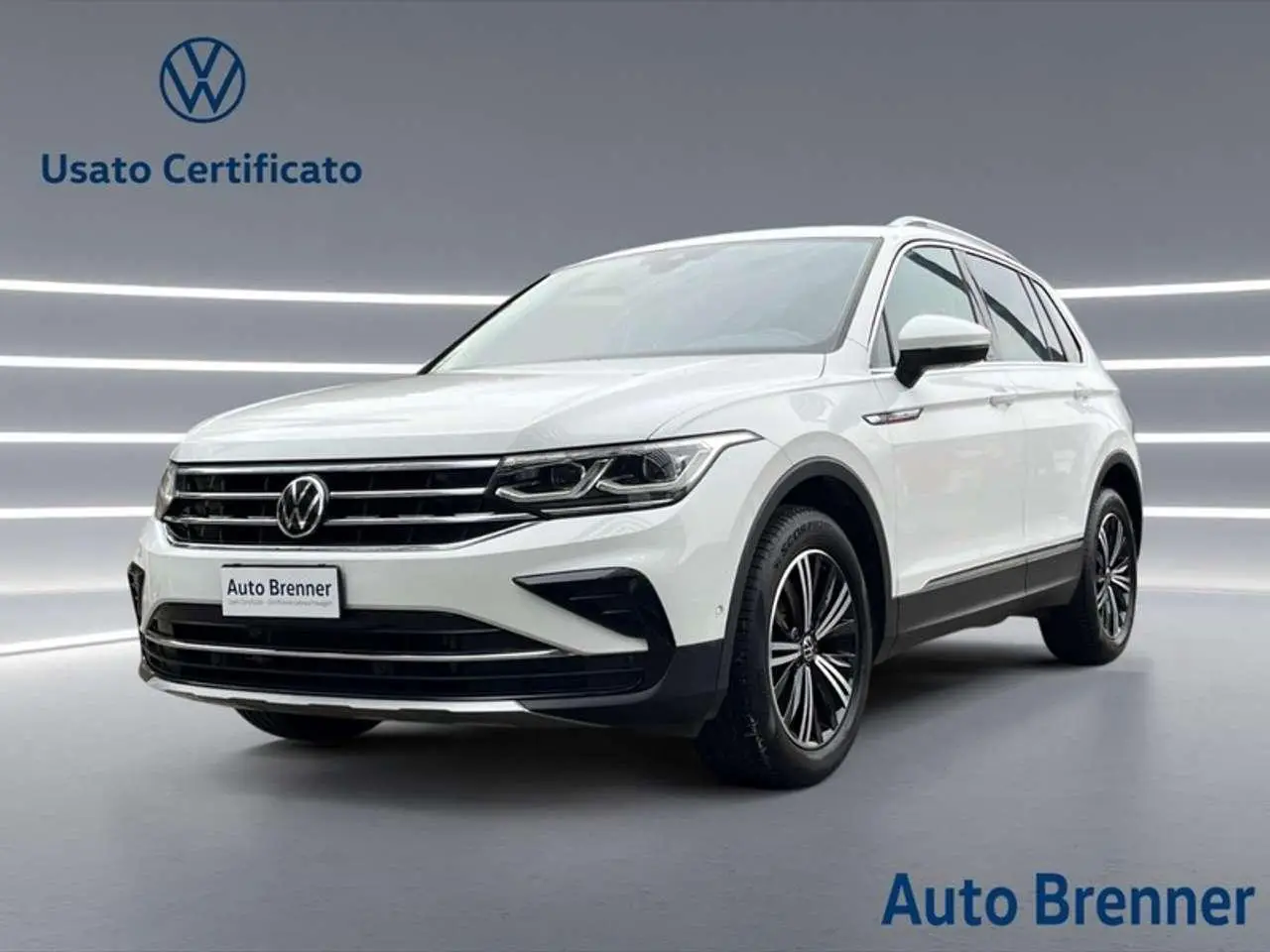 Photo 1 : Volkswagen Tiguan 2021 Essence