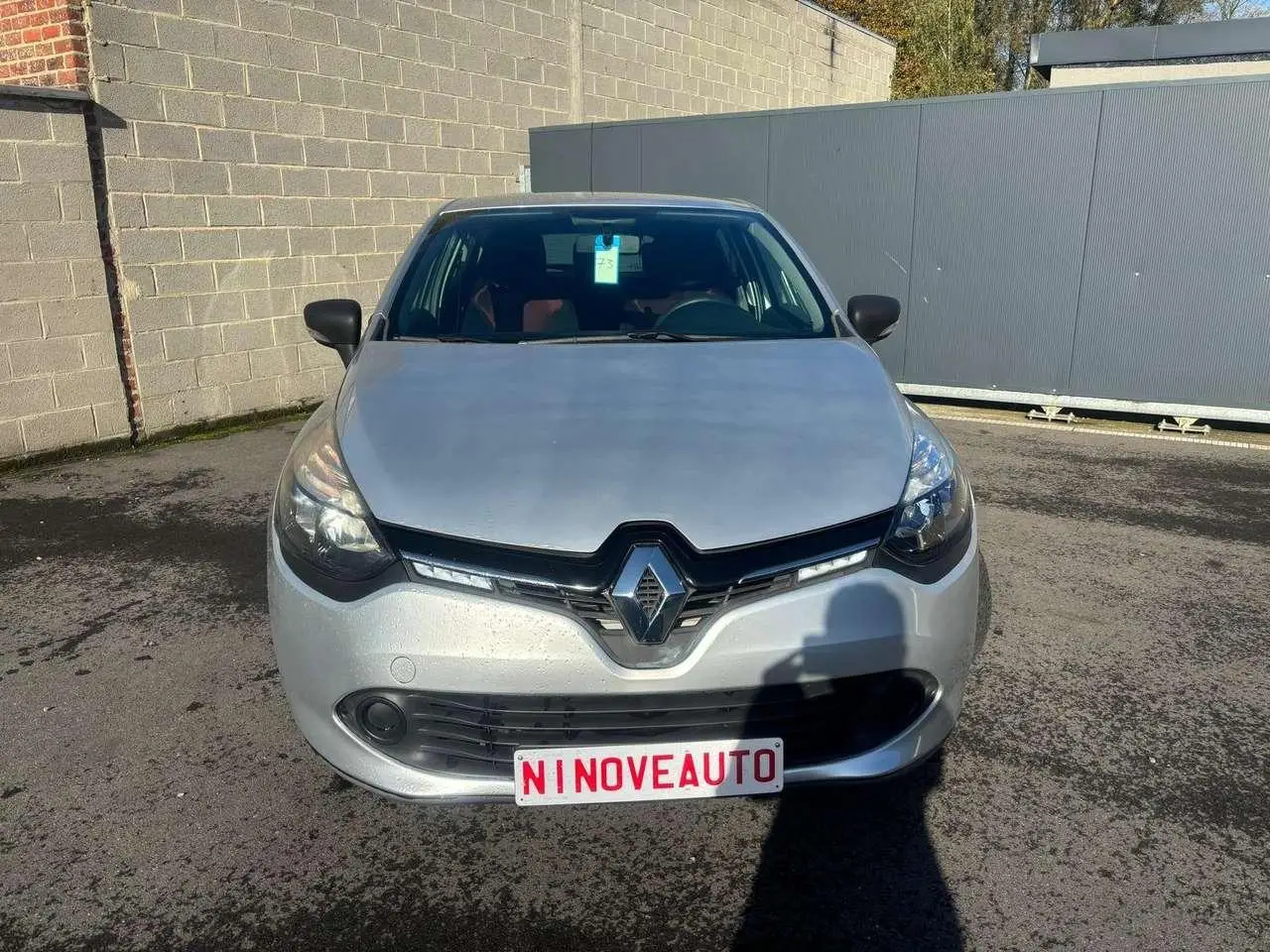 Photo 1 : Renault Clio 2015 Essence