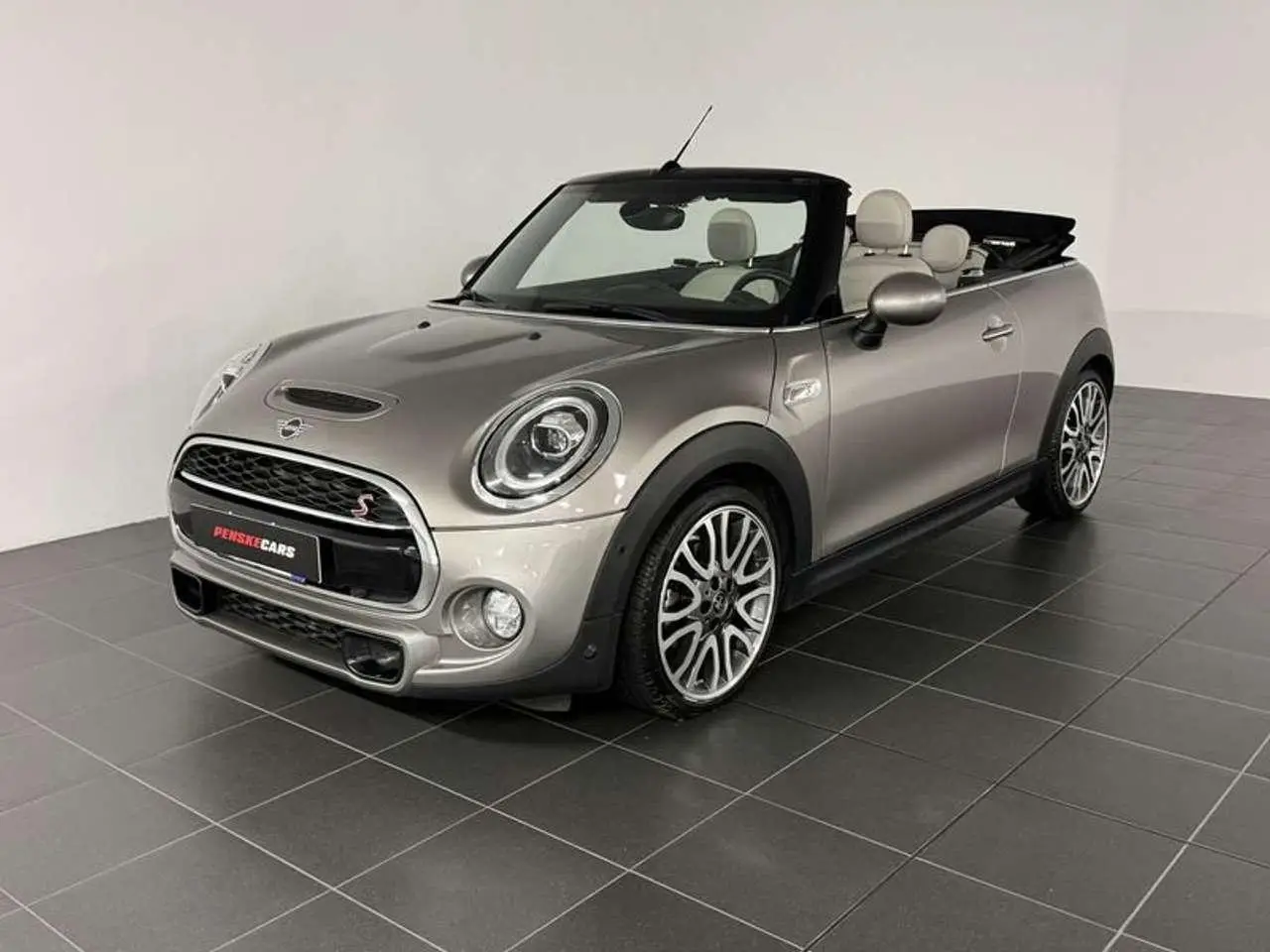 Photo 1 : Mini Cooper 2019 Diesel