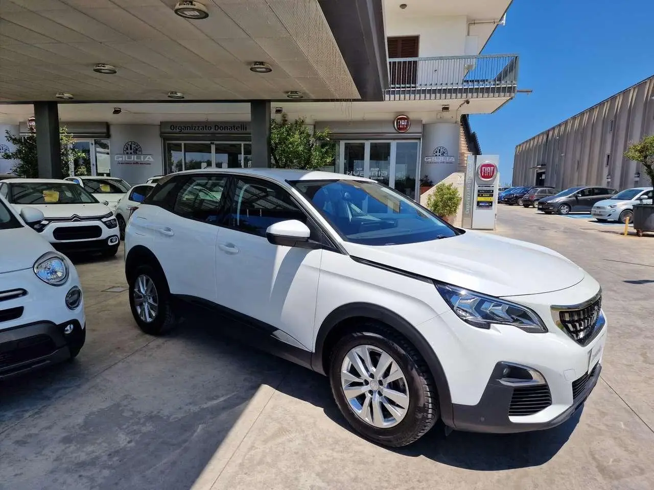 Photo 1 : Peugeot 3008 2019 Diesel