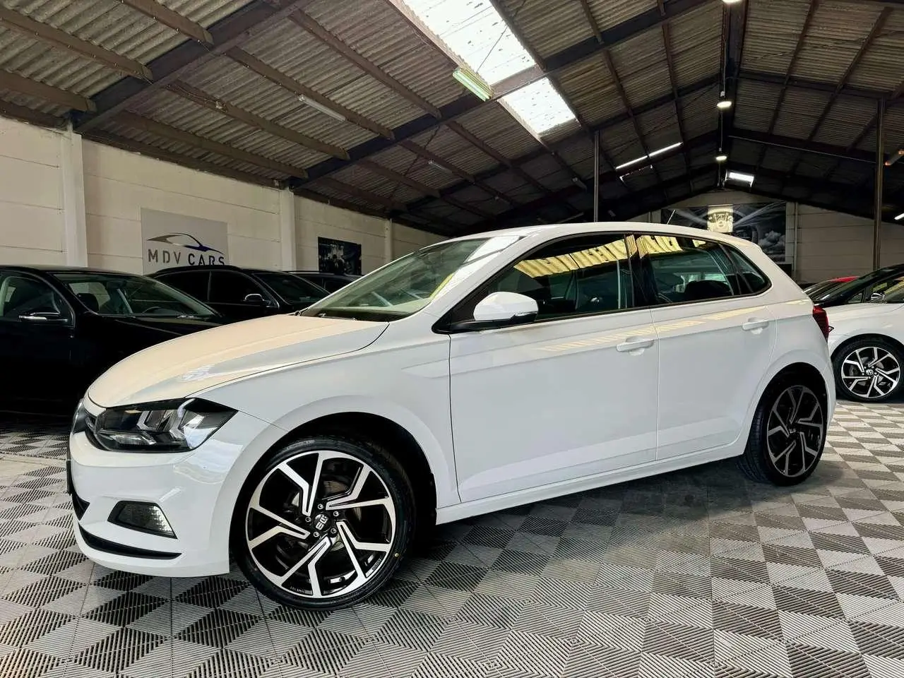 Photo 1 : Volkswagen Polo 2019 Petrol