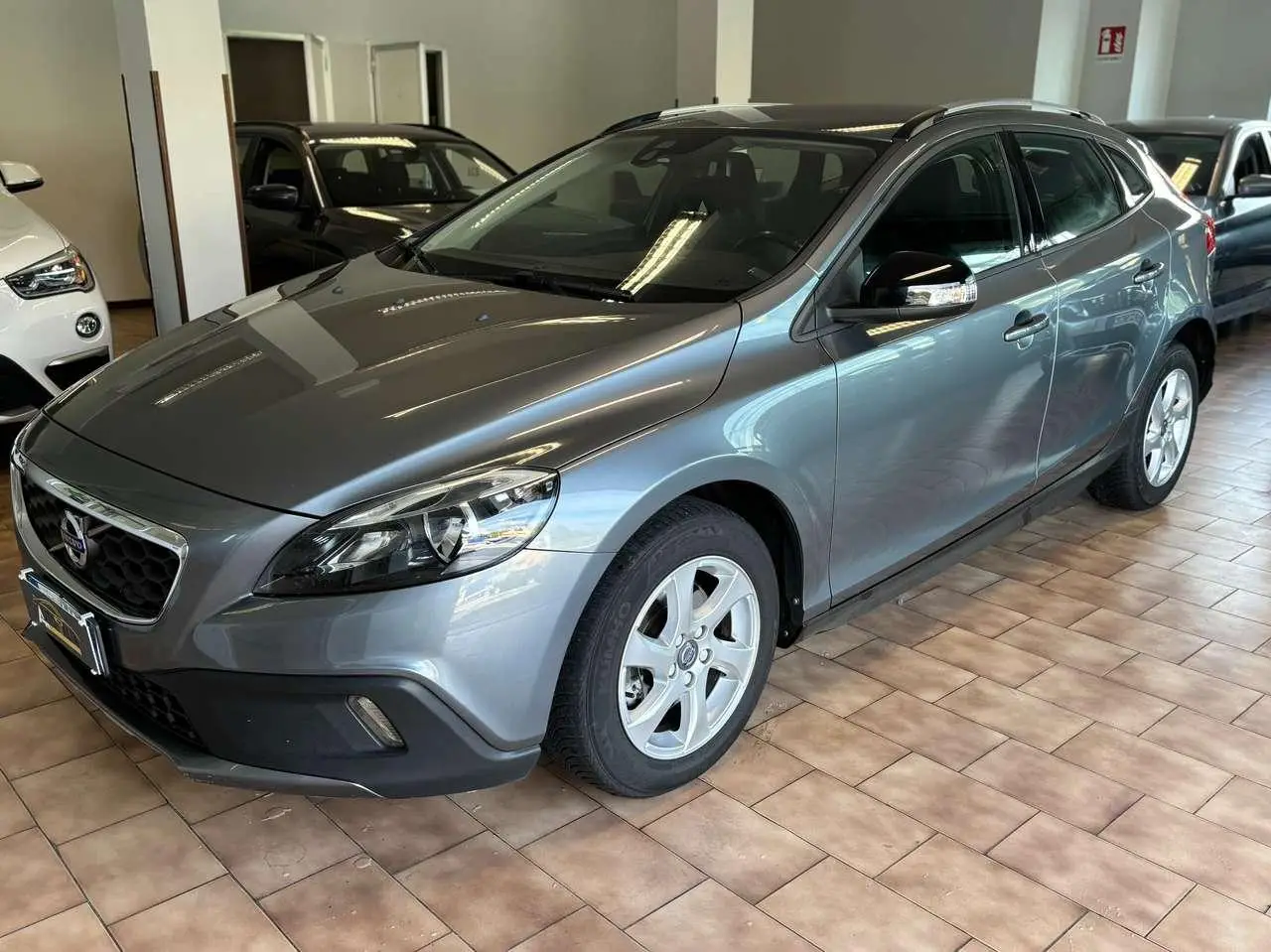 Photo 1 : Volvo V40 2015 Diesel