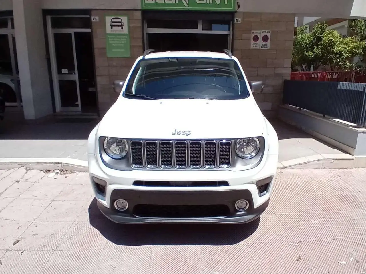 Photo 1 : Jeep Renegade 2021 Diesel