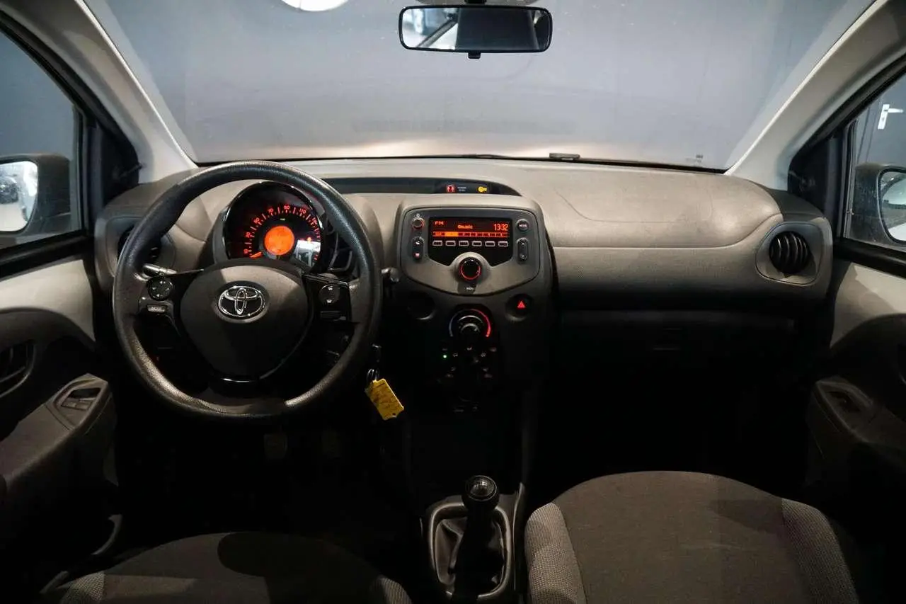 Photo 1 : Toyota Aygo 2017 Essence