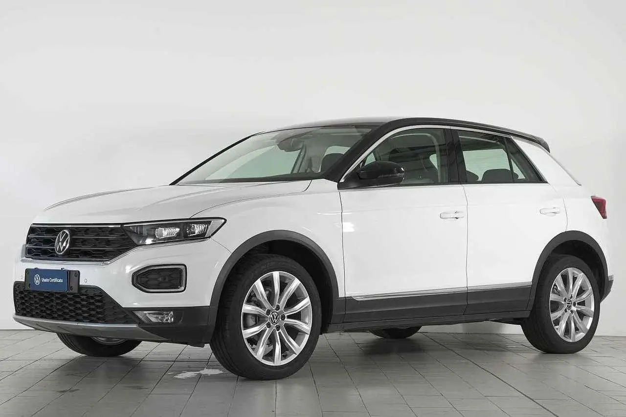 Photo 1 : Volkswagen T-roc 2021 Essence