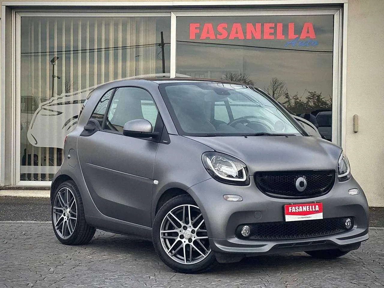 Photo 1 : Smart Fortwo 2018 Petrol