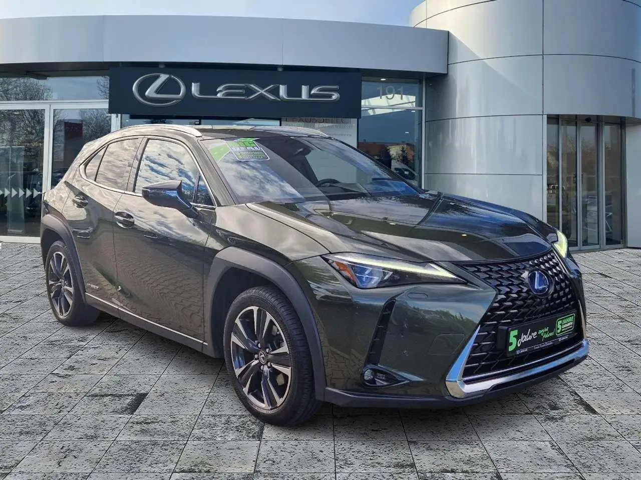 Photo 1 : Lexus Ux 2021 Hybrid