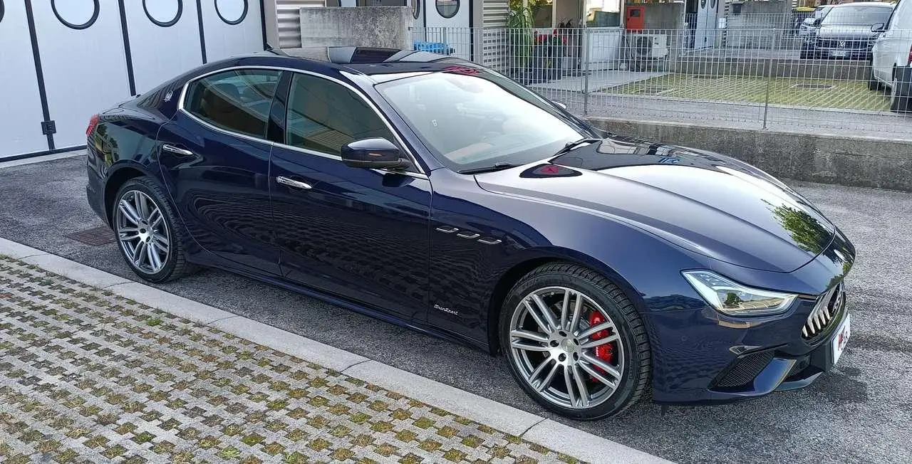 Photo 1 : Maserati Ghibli 2020 Diesel