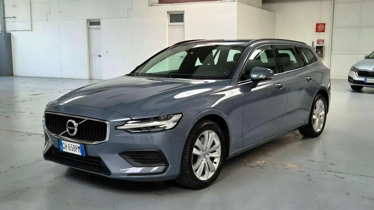 Photo 1 : Volvo V60 2021 Hybrid