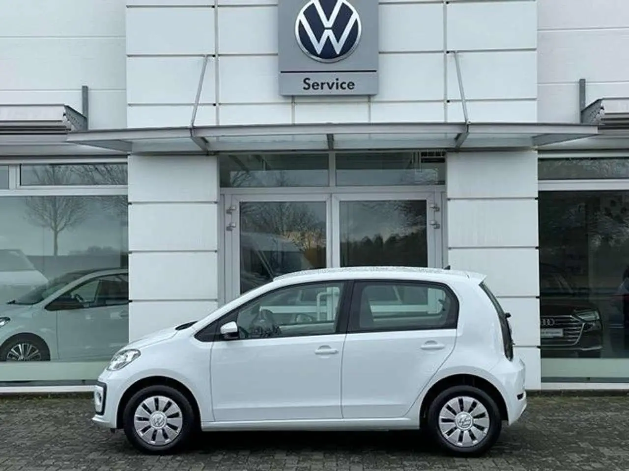 Photo 1 : Volkswagen Up! 2023 Petrol