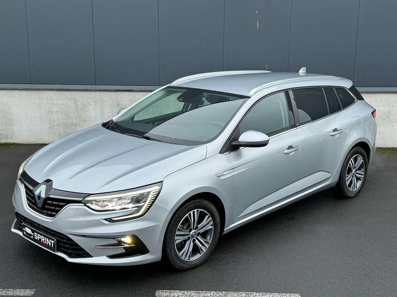 Photo 1 : Renault Megane 2021 Hybrid