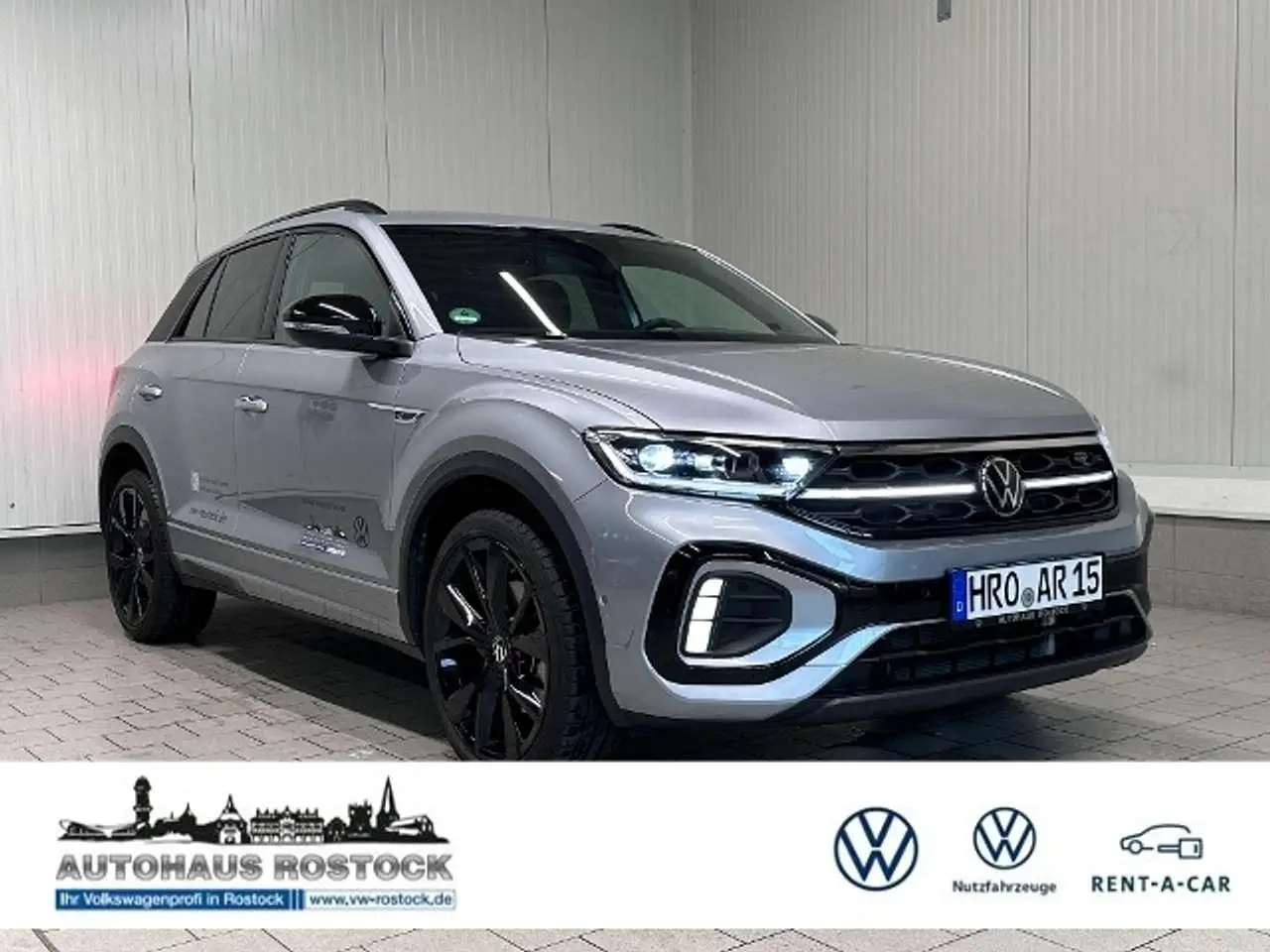 Photo 1 : Volkswagen T-roc 2023 Petrol