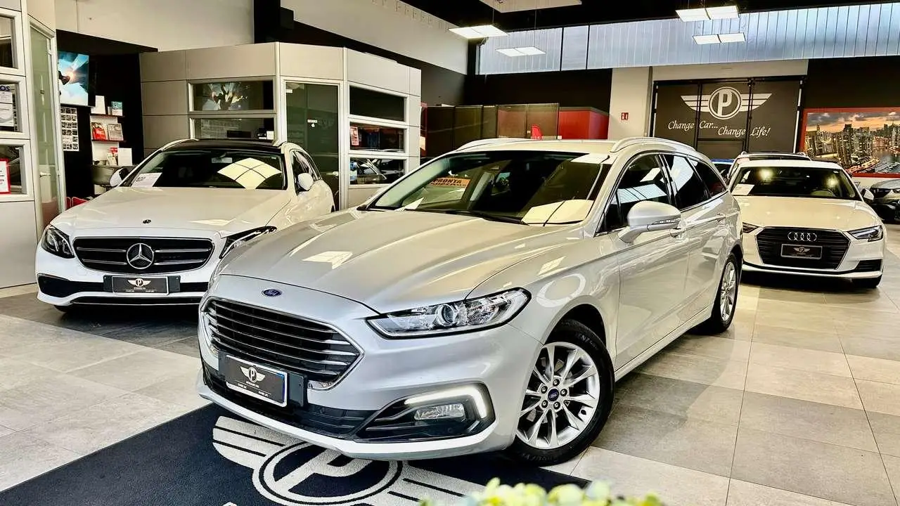 Photo 1 : Ford Mondeo 2019 Diesel